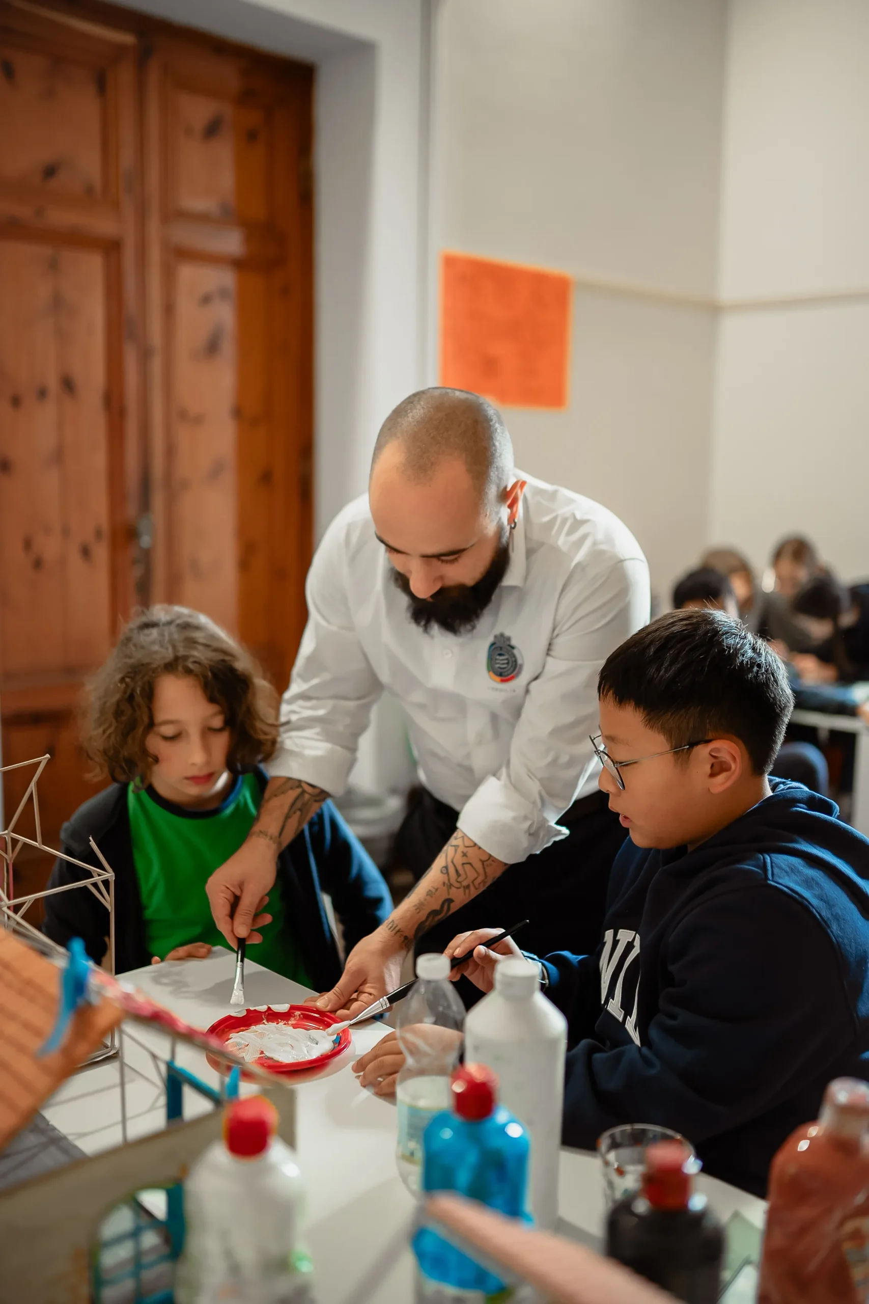 Lower secondary school students at EIS Versilia