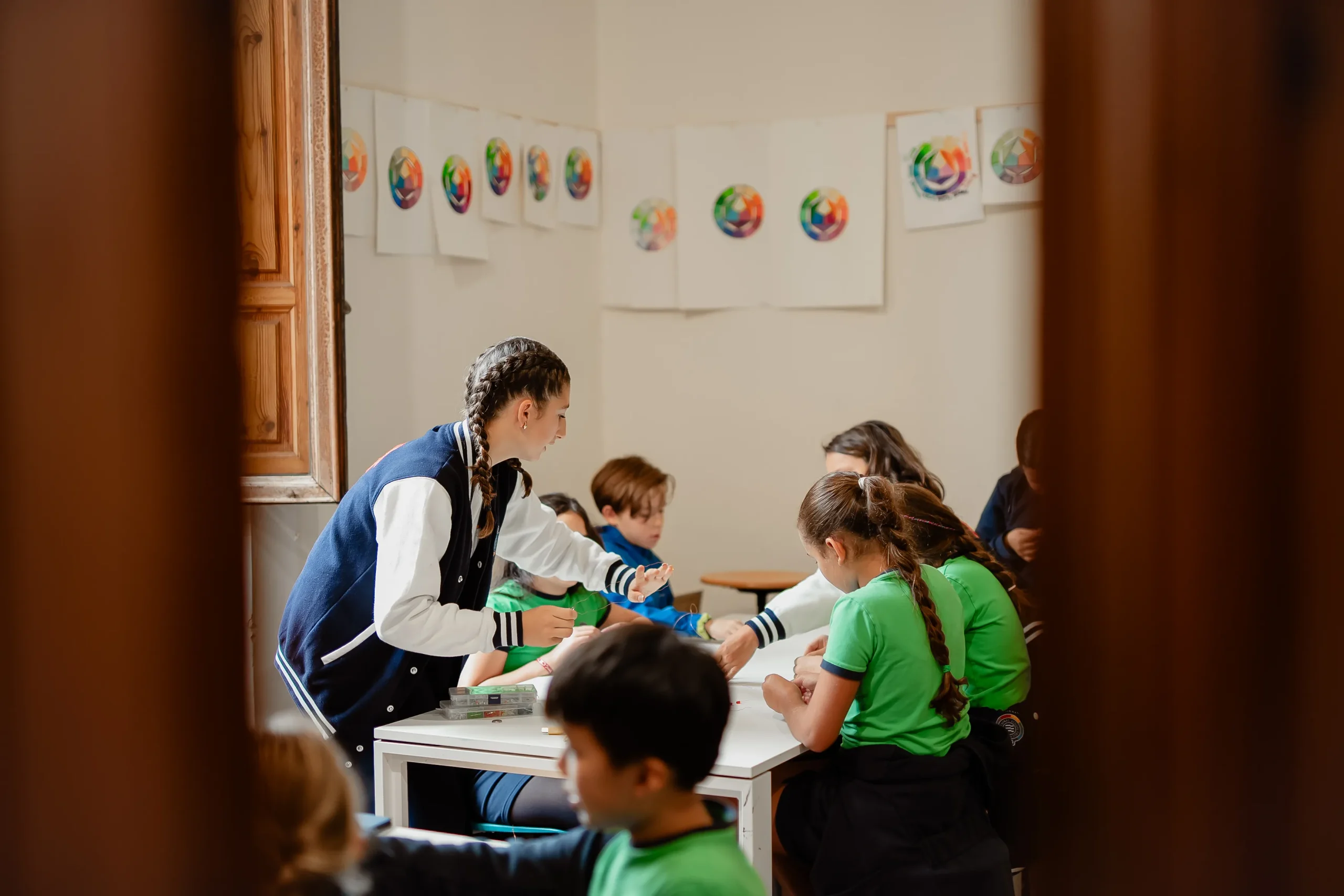 Primary school students at EIS Versilia